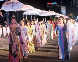 អាវផាយ-និមិត្តរូបវប្បធម៏១របស់វៀតណាម។